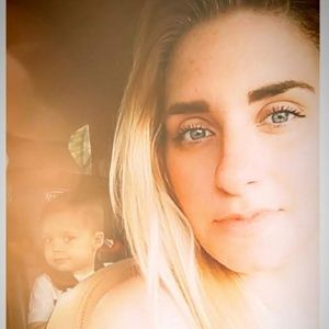 Meet your Posher, Thea